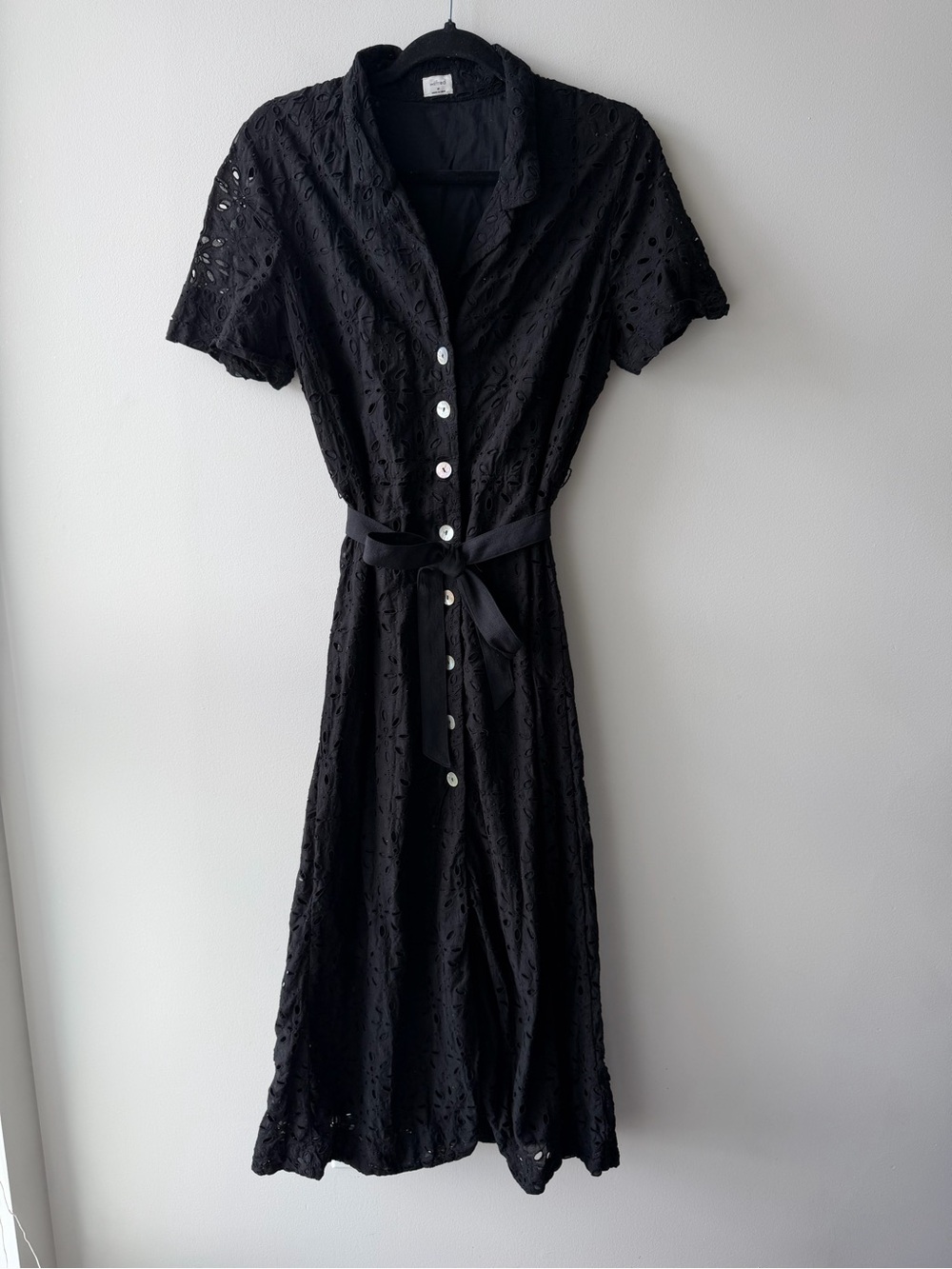 Wilfred Aritzia Button Down Shirt Dress - Picture 3 of 6